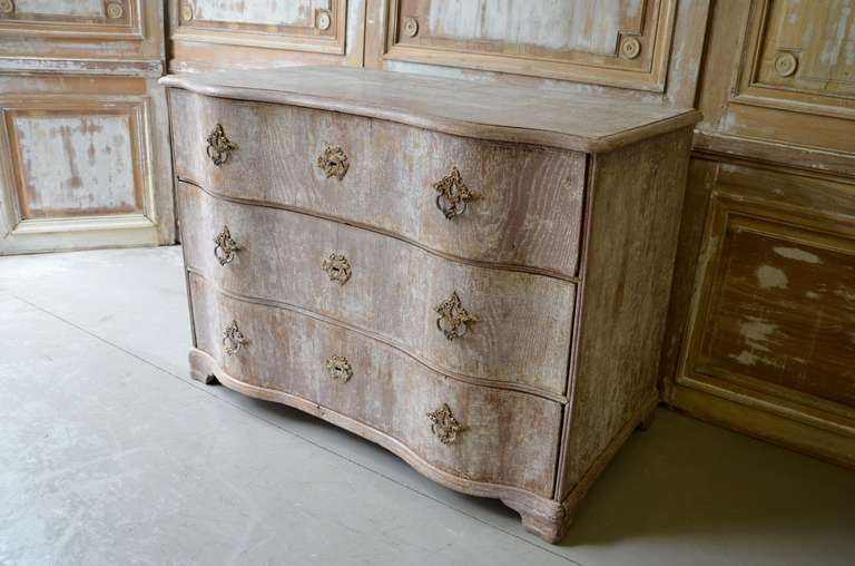 Baroque Commode Germany circa 1760 In Good Condition In Charleston, SC