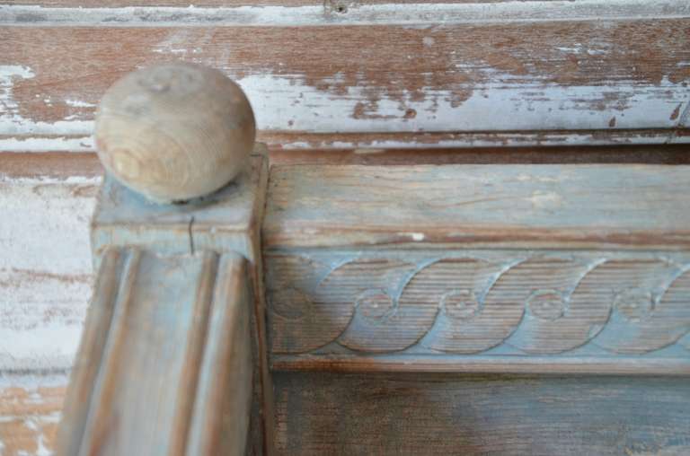 19th Century Swedish Painted Sofa Bed In Good Condition In Charleston, SC