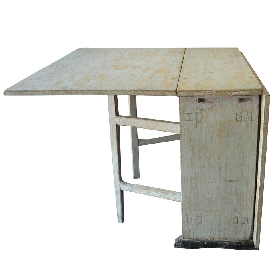 19th Century Swedish Painted Gate Leg Table