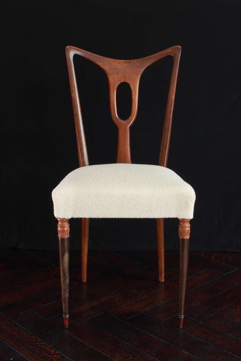 Important set of 6 dining chairs, attributed to Guglielmo Ulrich ( 1904-1977 ) rosewood, mahogany and white cotton upholstery
height: 37.8 in ( 96 cm )
depth: 16.54 in ( 42 cm )
width: 18.11 in ( 46 cm )
seat height: 19.29 in ( 49 cm )