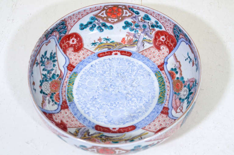 Antique Japanese Hand Painted Porcelain Imari Bowl For Sale 1