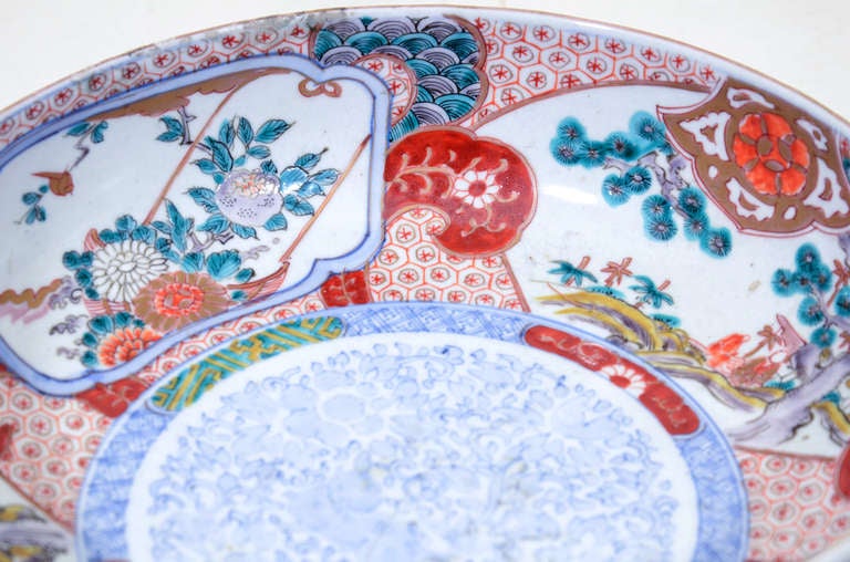 Antique Japanese Hand Painted Porcelain Imari Bowl For Sale 2