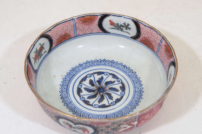 19th Century Japanese Porcelain Imari Bowl For Sale