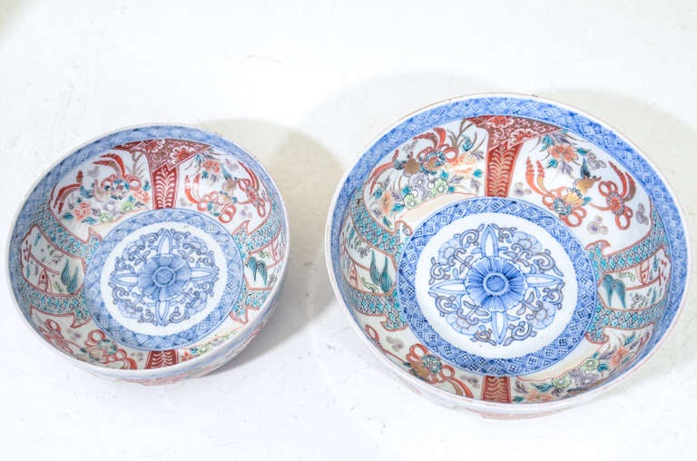 Nest of Two Japanese Porcelain Imari Bowls