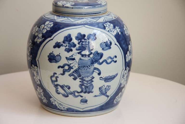 Antique Chinese Blue and White Porcelain Ceramic Covered Jar