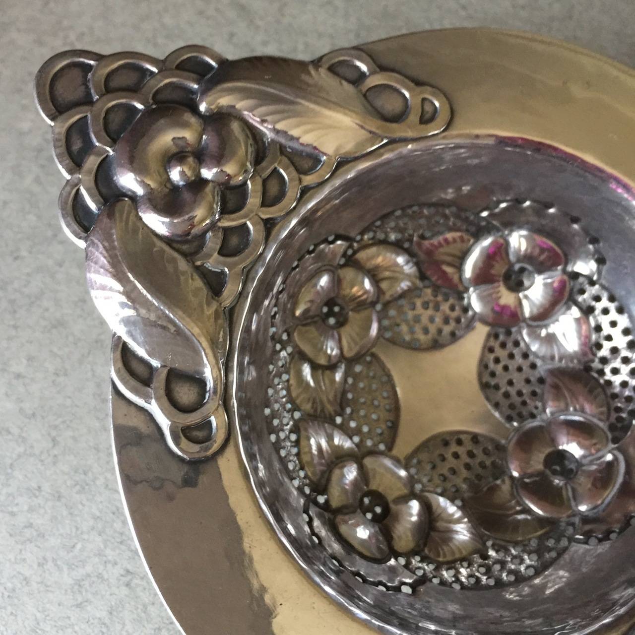 Evald Nielsen 830 Silver Art Nouveau Tea Strainer