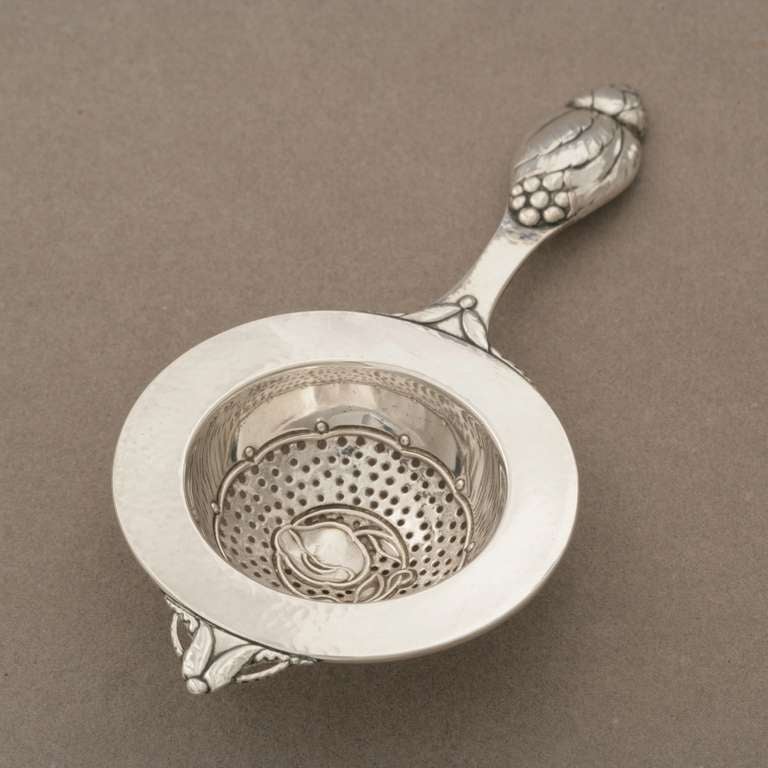 Evald Nielsen Tea Strainer, No. 6
