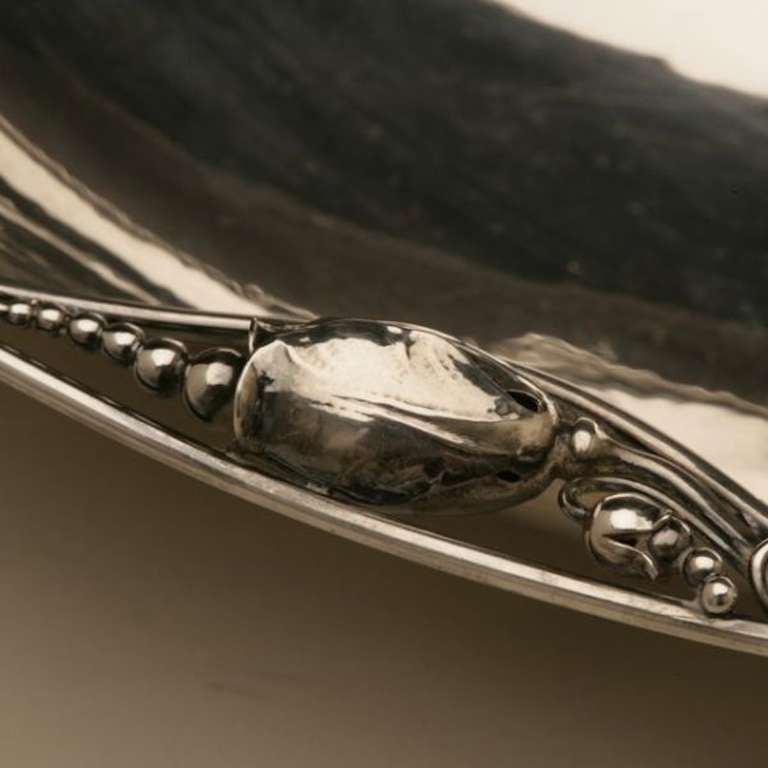 Georg Jensen Sterling Silver Blossom Oval Dish No. 2A In Excellent Condition For Sale In San Francisco, CA
