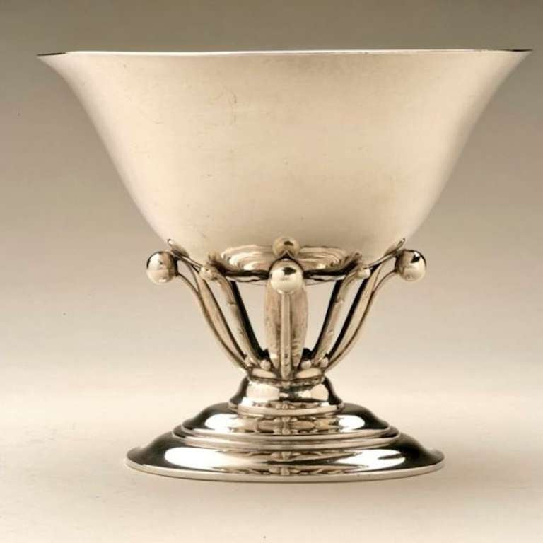Georg Jensen oval footed bowl no. 6 designed by Johan Rohde. Elegant and simple design. Oval foot allows it to sit easily on a mantle. A pair is available.