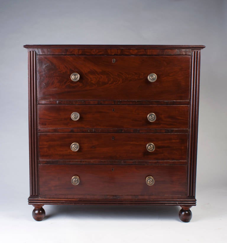 American.
Early 19th century Baltimore fall front butler's desk.
Attributed to William Camp (fl 1801-1822).
Dimensions: 45 x 43.5 x 23 inches (When fully closed).
45 x 43.5 x 41 inches (When opened as a desk).