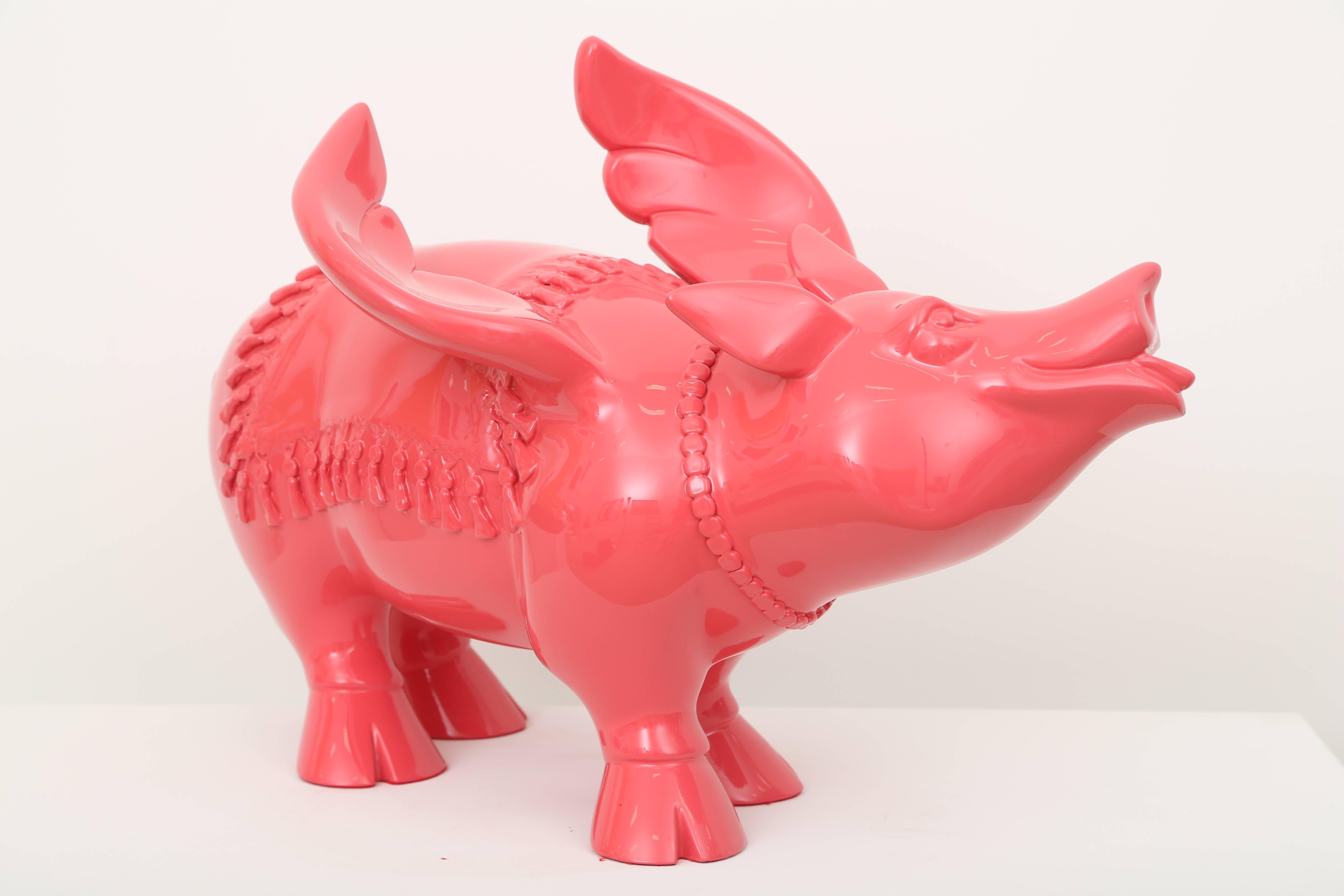 Pigasus - Sculpture en résine de porc rose en vente 1