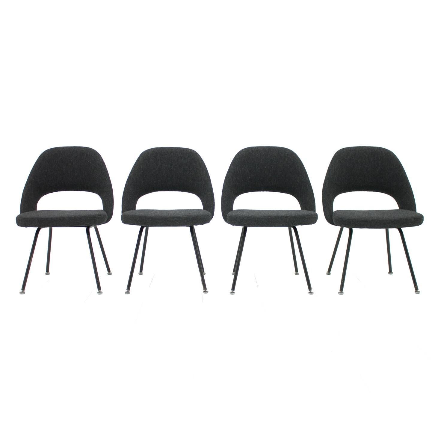 Set of Four Eero Saarinen Chairs Mod. 71 by Knoll International, 1951