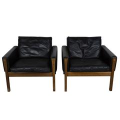 Hans Wegner Pair of AP-62 Chairs in Rosewood and Leather