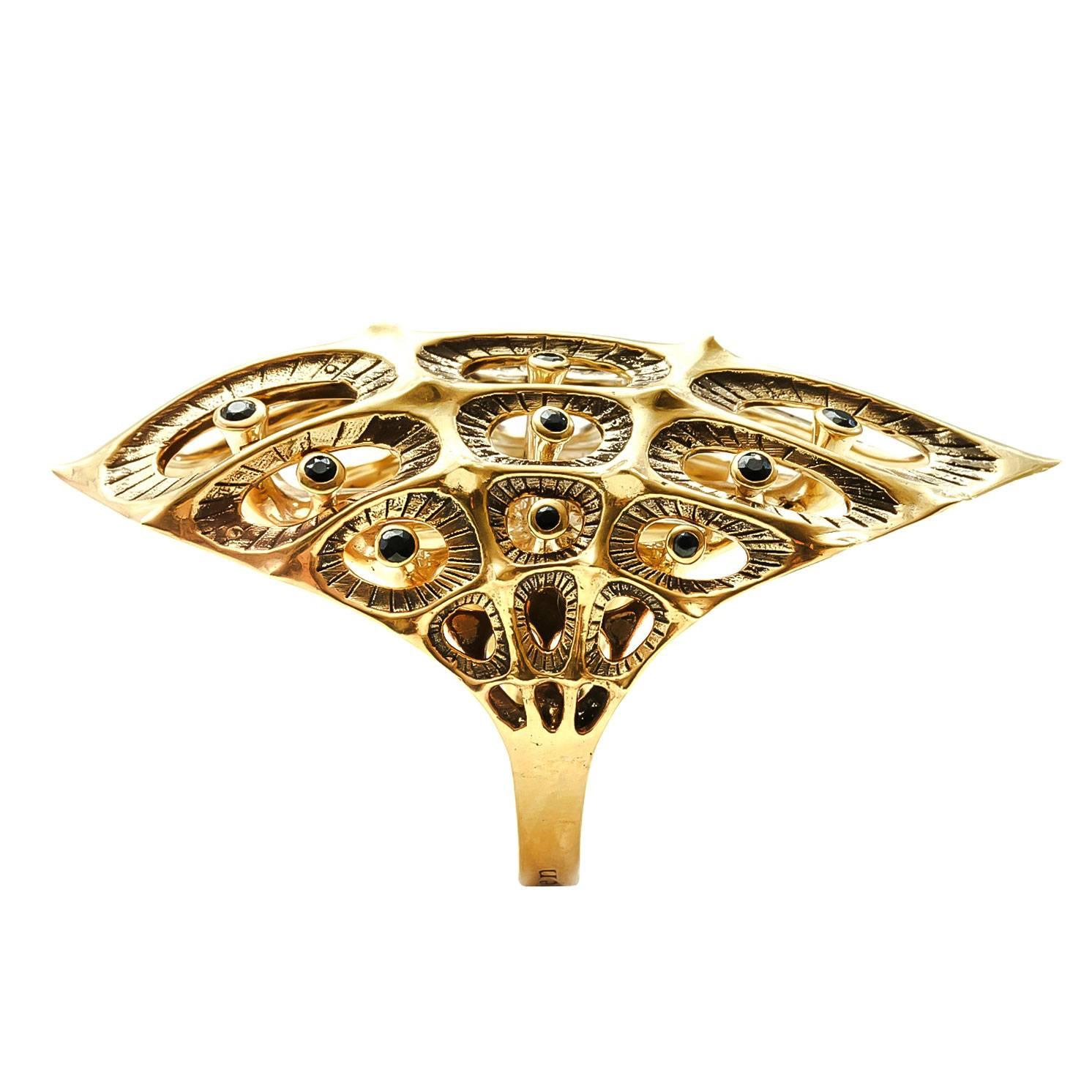 Morpho Ring aus schwarzem Diamant und 18 Karat Gold