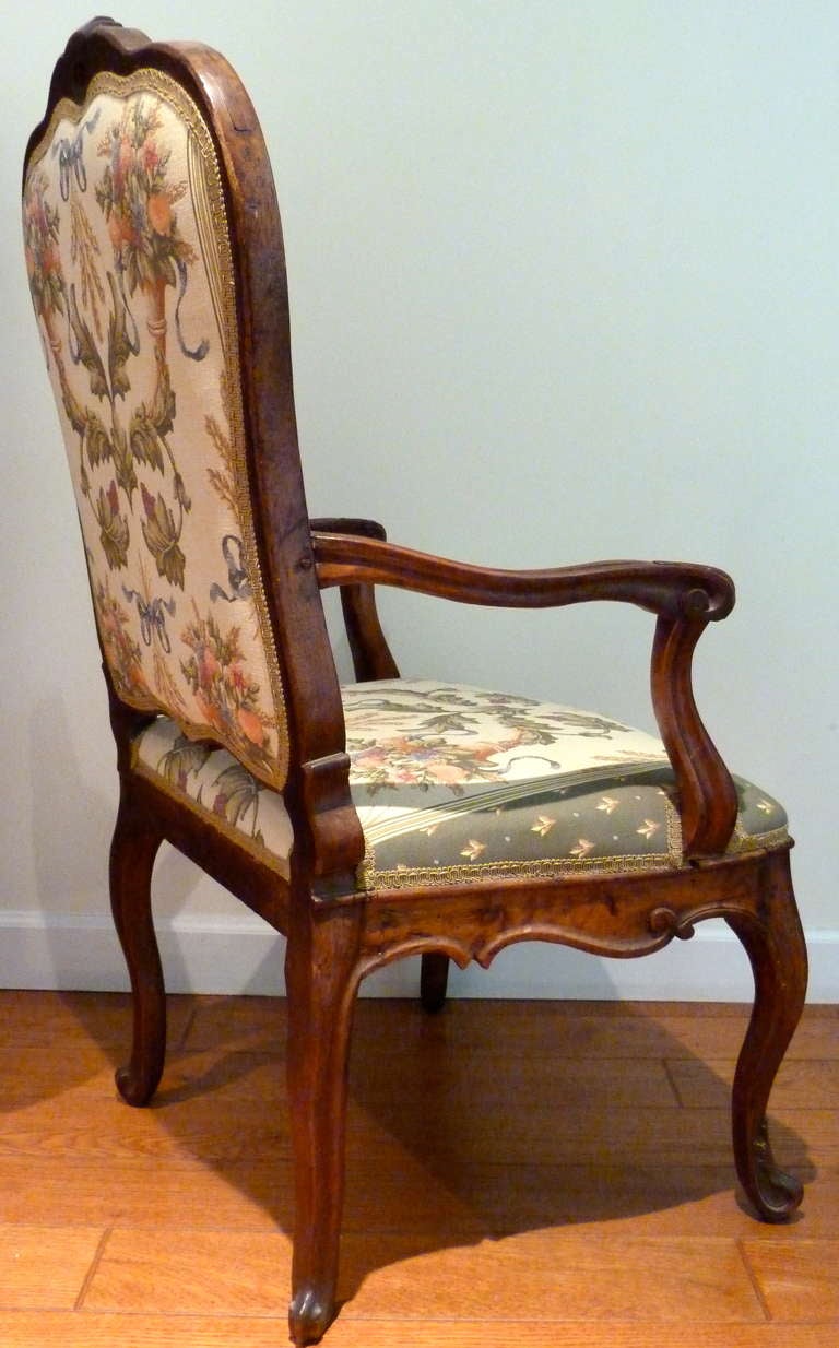 Italian Venetian Armchair, 18th Century For Sale 1