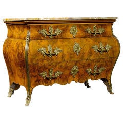 Italian Lombardy Commode, 18th Century 11