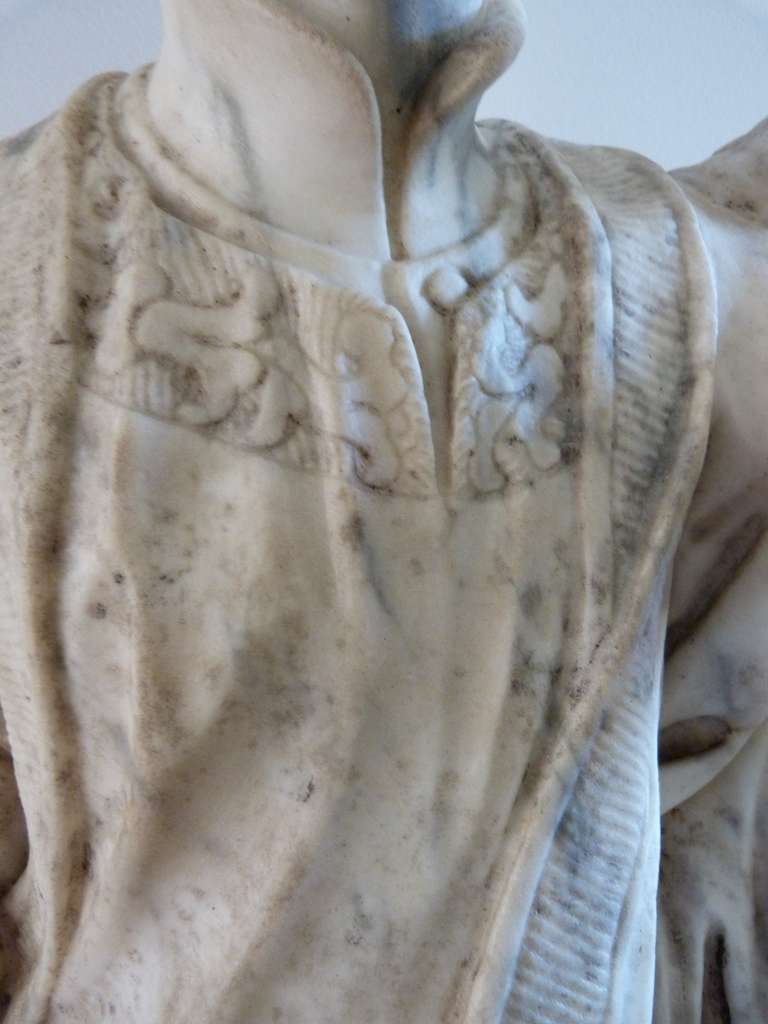 Marmorskulptur eines Heiligen, spätes 17. Jahrhundert (Italienisch) im Angebot