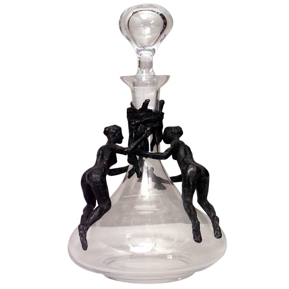 2 carafes à décanter françaises en cristal avec figures en bronze en vente