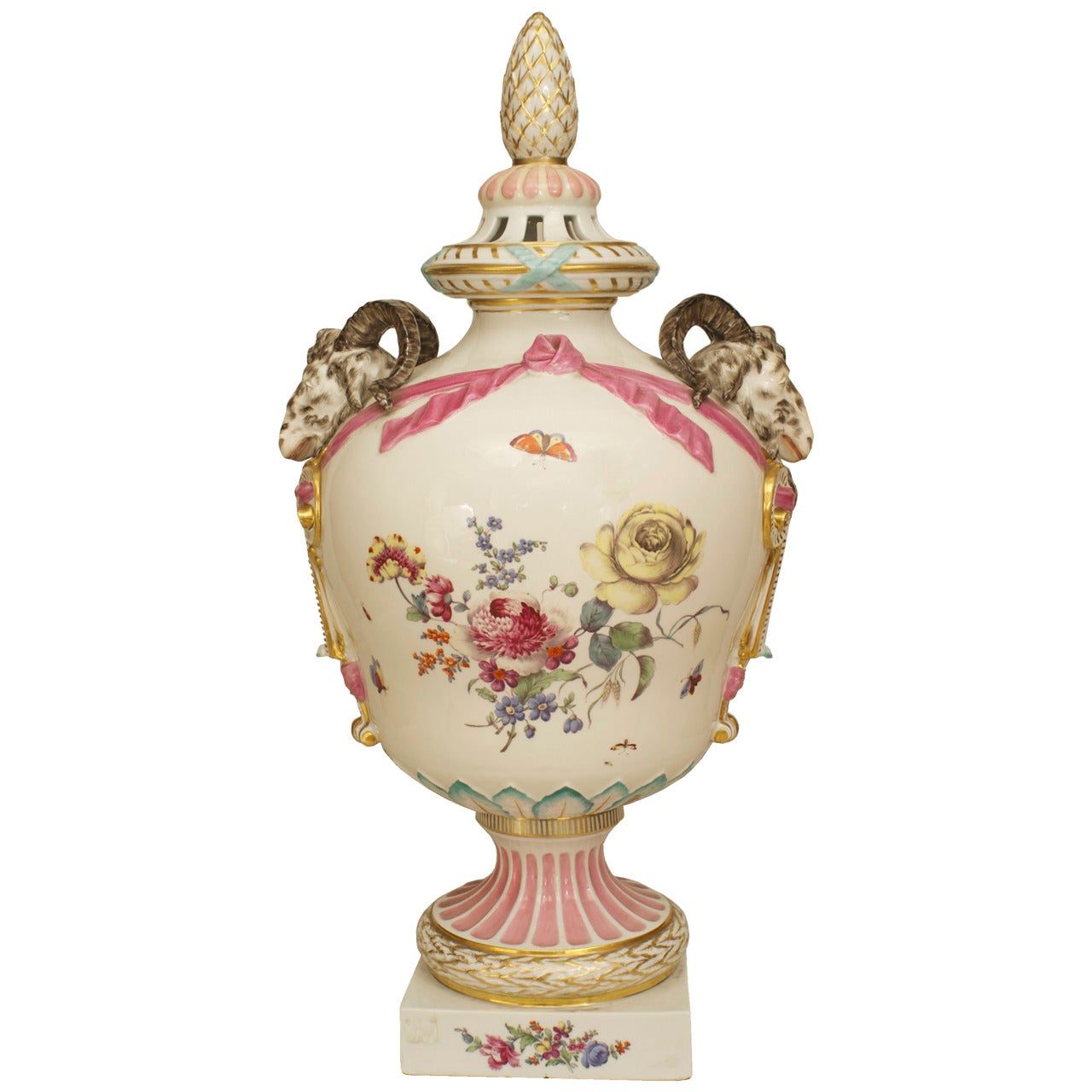 Feine kontinentale deutsche Porzellanurne aus dem 18. Jahrhundert:: dekoriert im Angebot
