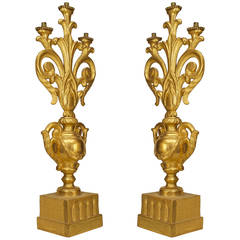 A Fine Pair of Italian Rococo Gilt Wood Candelabras 3