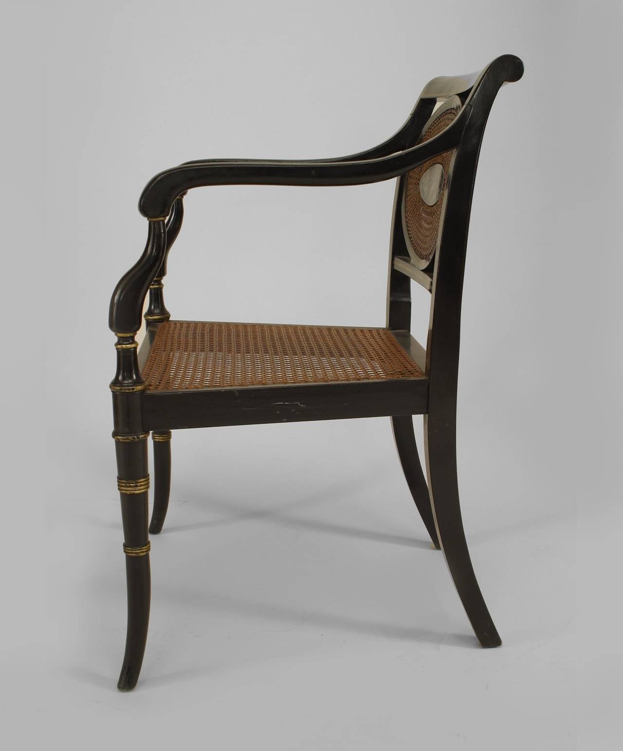 Satz von 6 schwarz lackierten englischen Regency-Stühlen (Englisch) im Angebot