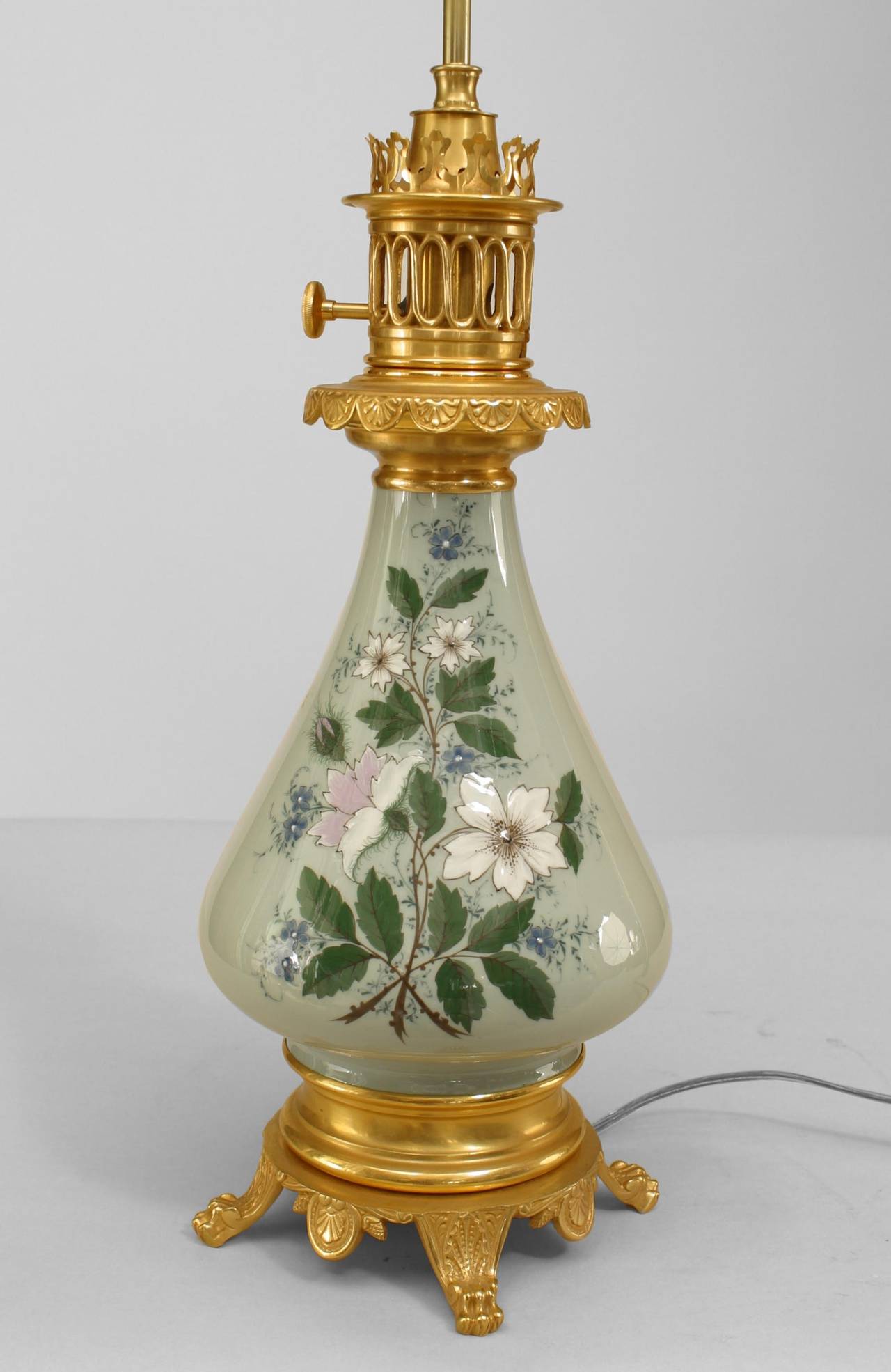 Victorien Paire de lampes de bureau céladon en porcelaine de l'époque victorienne française en vente