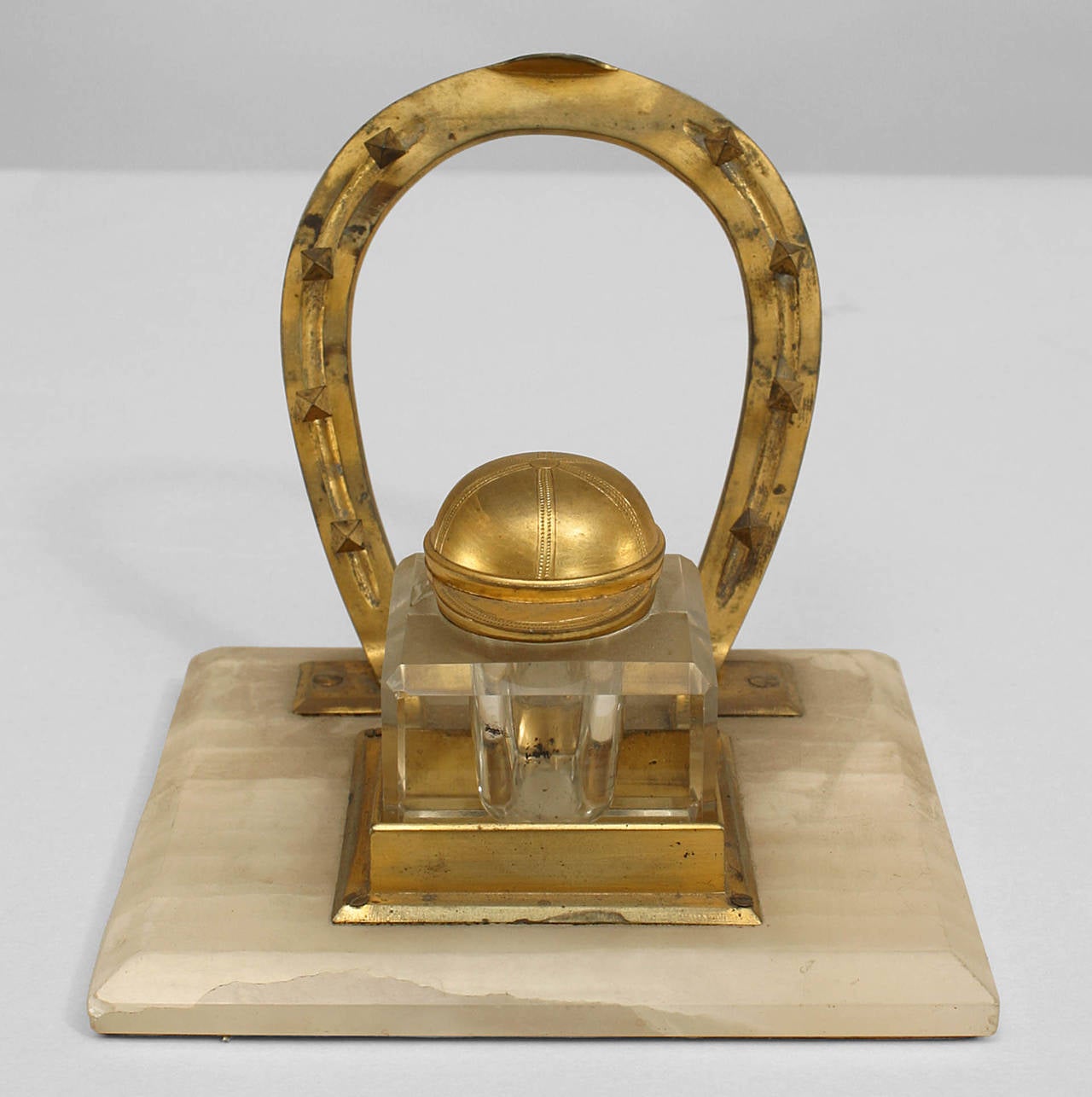 English Victorian Bronze Horseshoe Inkwell In Good Condition For Sale In New York, NY
