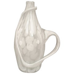 Vase en verre blanc Gambier d'après-guerre français