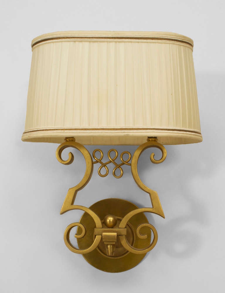 Pair of French Art Deco Gilt Metal Sconces by Leleu In Excellent Condition In New York, NY