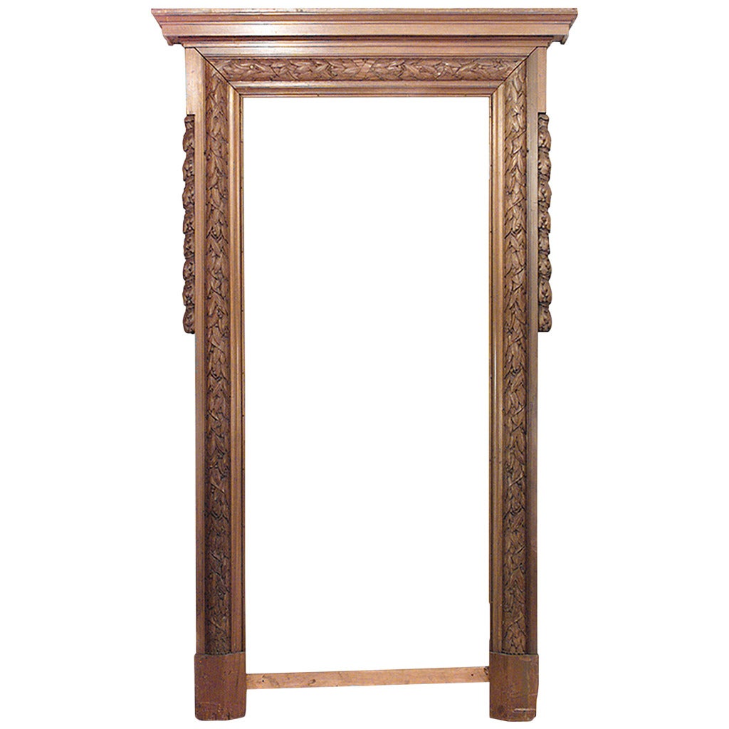 Tres arcos de caoba de estilo georgiano del siglo XIX procedentes de la finca Belmont, L.I