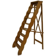 19th Century English Country Style, Scalloped Library Ladder 3