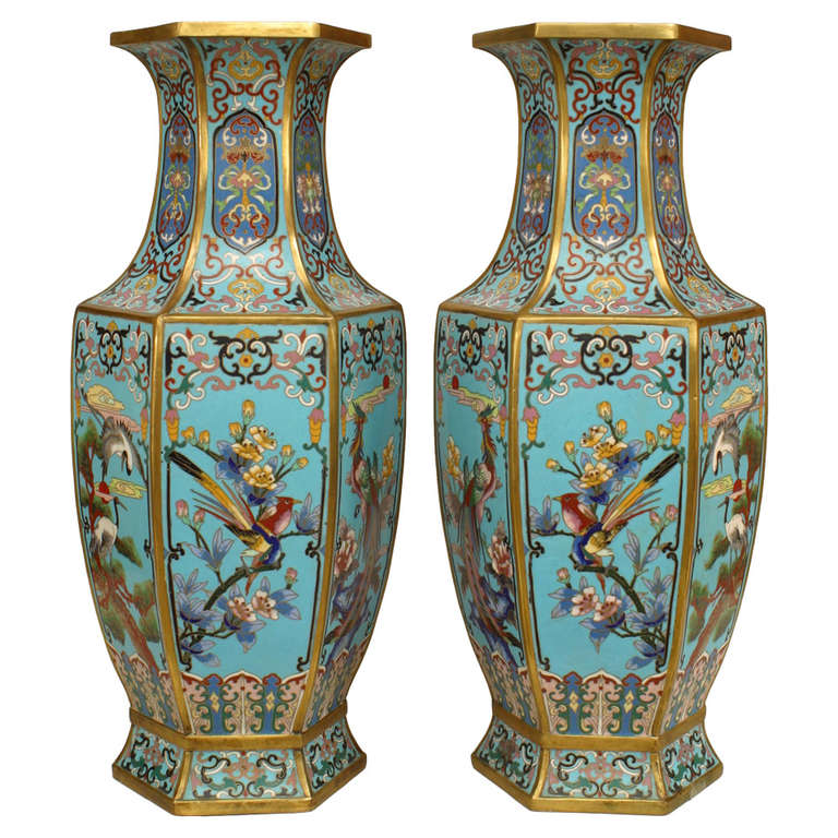 Pair of 19th Century French Chinoiserie Vases For Sale at 1stdibs