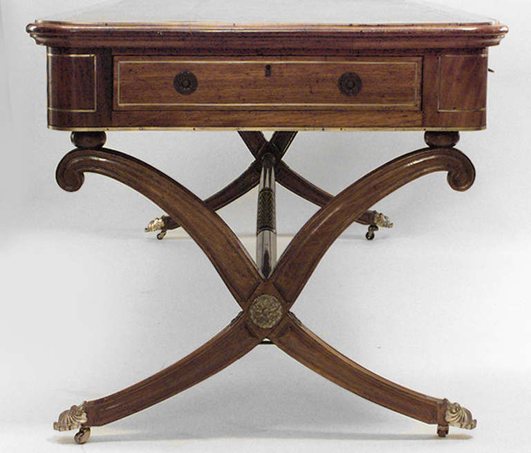 Early 19th Century, English Regency  Library Table Desk with Leather Top In Good Condition For Sale In New York, NY