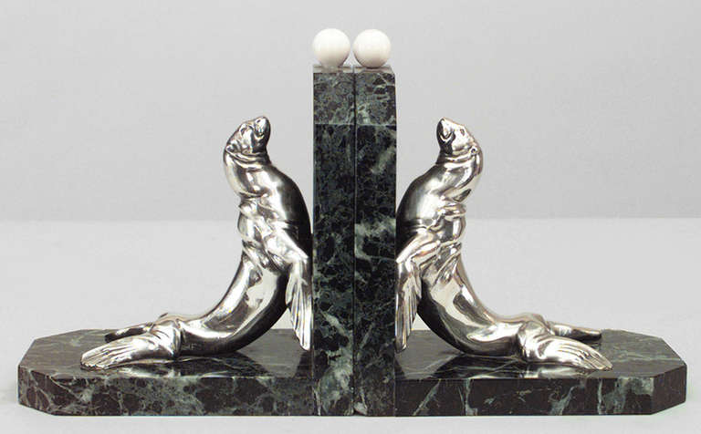 Pair of French Art Deco Seal Bookends Signed Frecourt In Good Condition In New York, NY