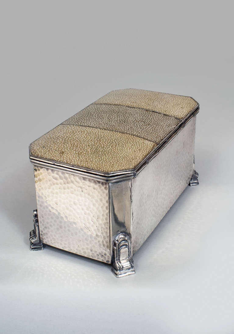 Mid-20th Century English Art Deco Silver and Tri-Tone Shagreen Box