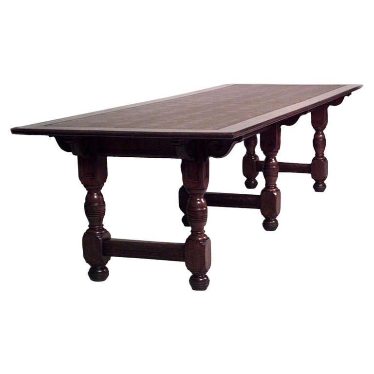 Table de réfectoire anglaise de style Renaissance en chêne en vente
