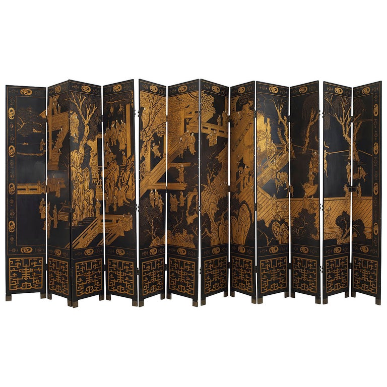 Late 19th Early 20th Century Lacquered 12-Panel Screen For Sale