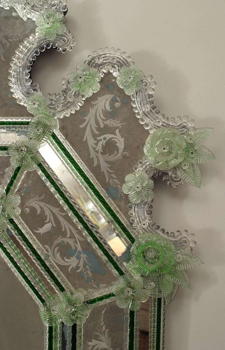 1920's Green And Clear Octagonal Murano Glass Mirror In Excellent Condition In New York, NY