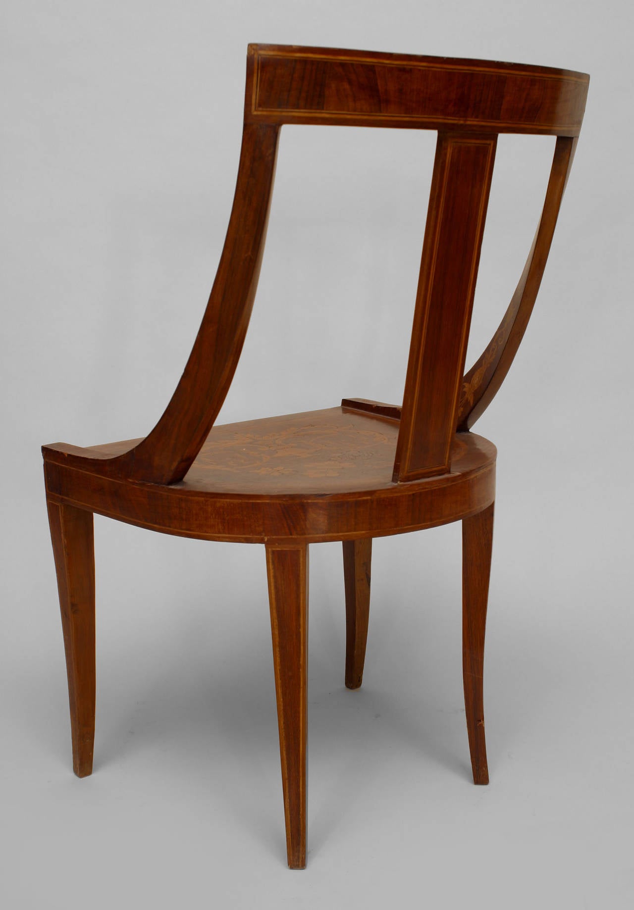 Pair of English Edwardian Mahogany Side Chairs For Sale 1