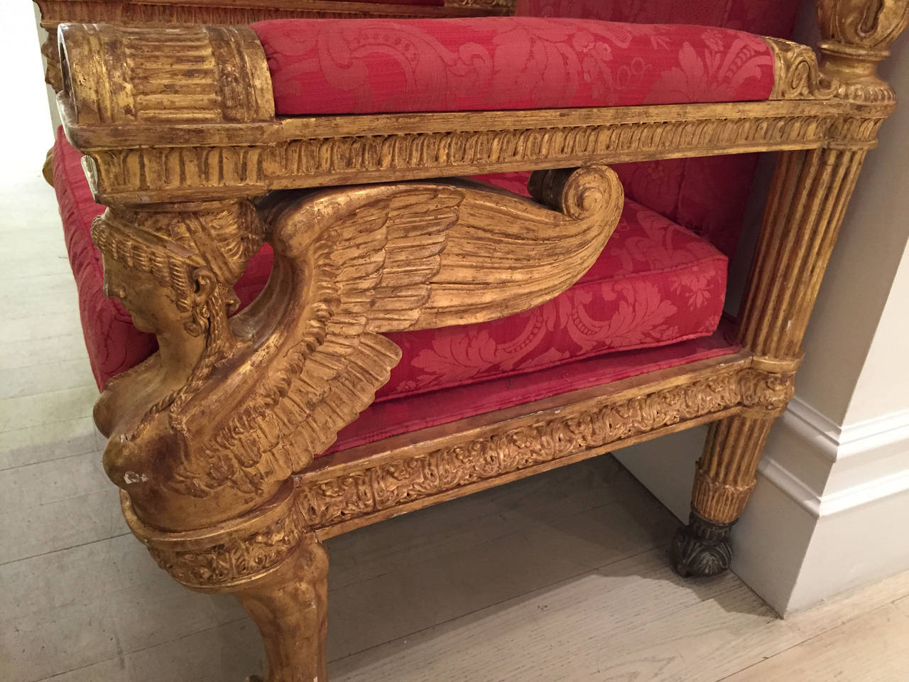 English Regency Gilt Carved Armchair by Morel & Hughes In Excellent Condition In New York, NY