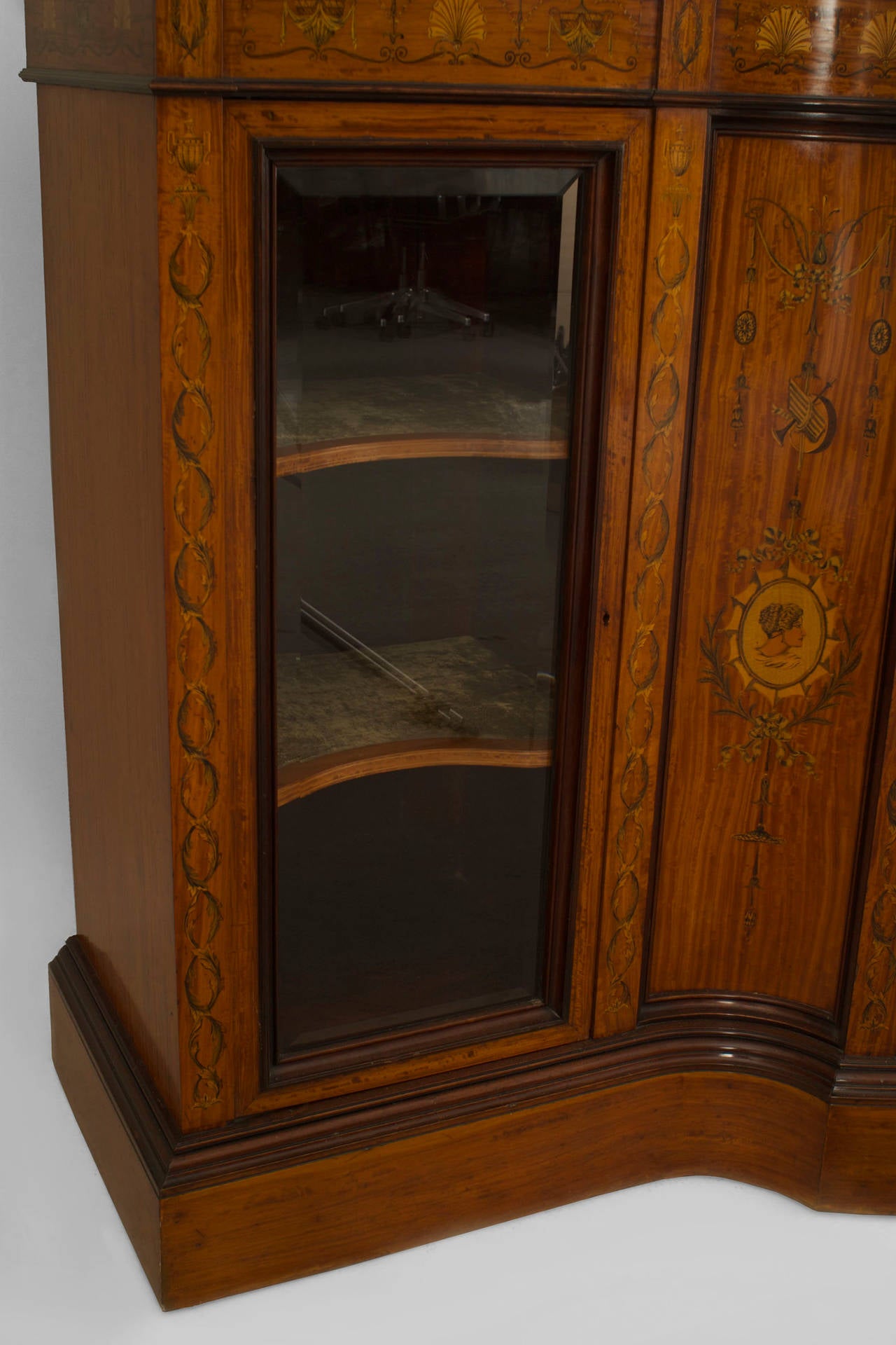 Inlay 19th Century English Edwardian Mirrored Inlaid Satinwood Breakfront Cabinet