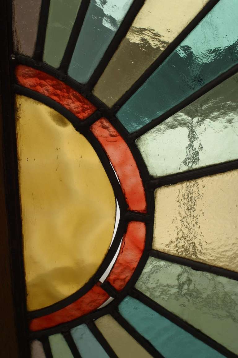 Français Paire de portes en vitrail de style Art déco français
