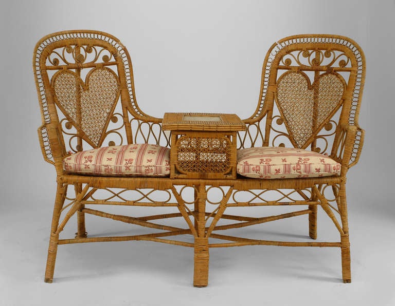 19th c. Natural Wicker and Marble Tete-A-Tete In Excellent Condition In New York, NY