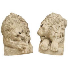 Pair of 19th Century Italian Marble Recumbent Lions 1