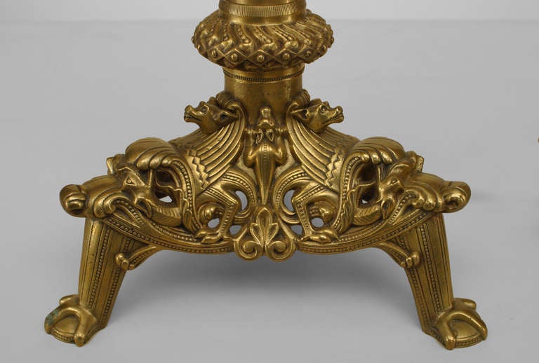 XIXe siècle Paire de lampes de table à colonne en laiton de style Renaissance anglaise en vente
