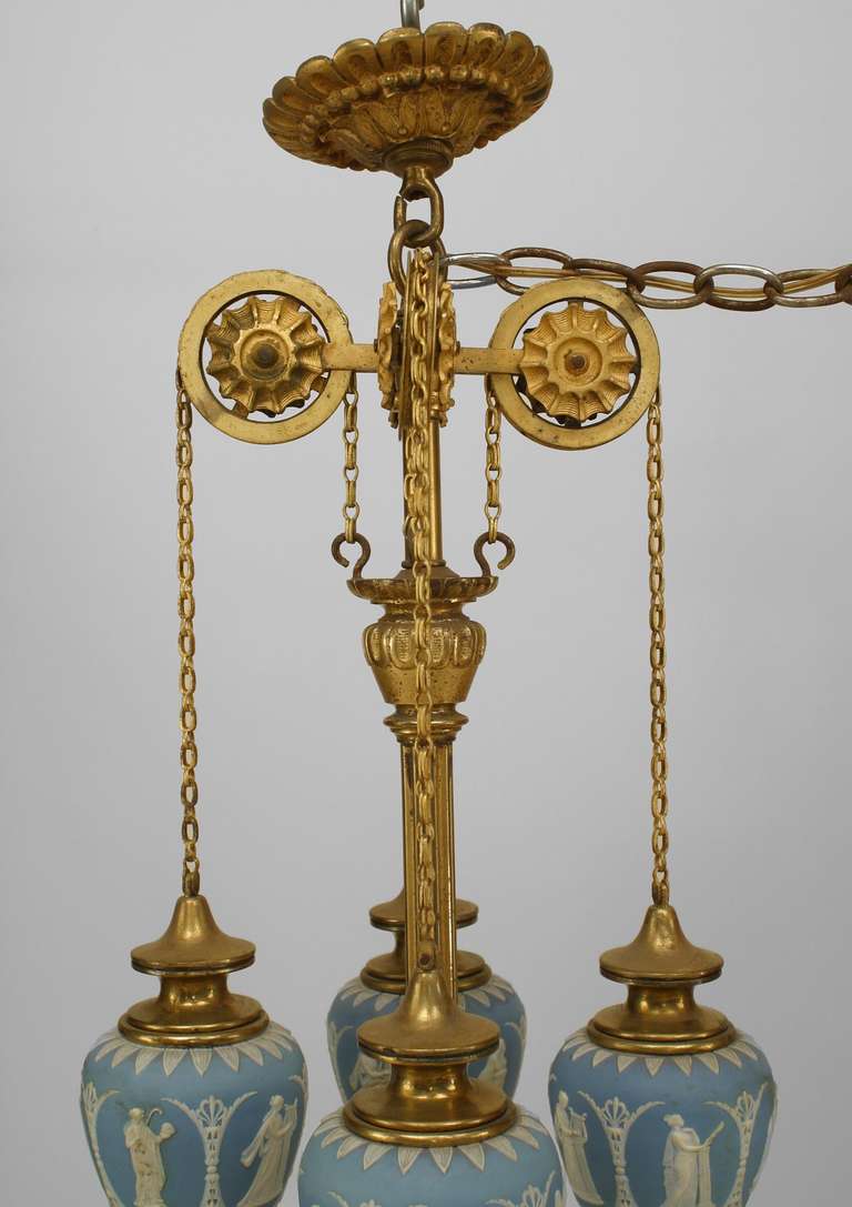 English Adam Style Wedgwood Bronze Dore Chandelier In Good Condition For Sale In New York, NY