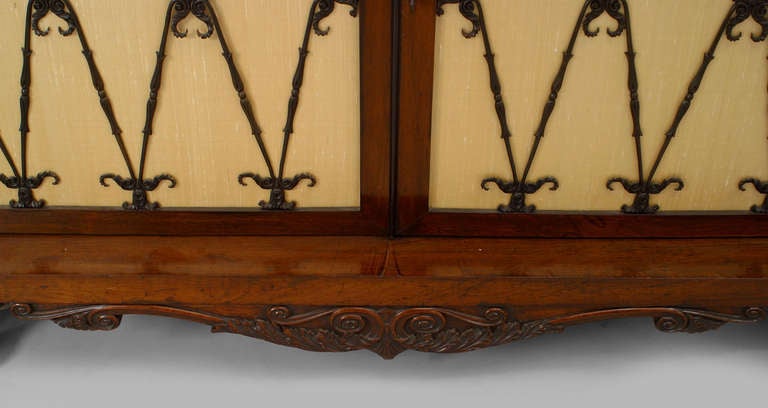 A Fine English Regency Rosewood and Bronze Mounted Sideboard 3