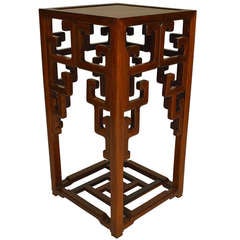 18th c. Qing Dynasty Pedestal Stand 10
