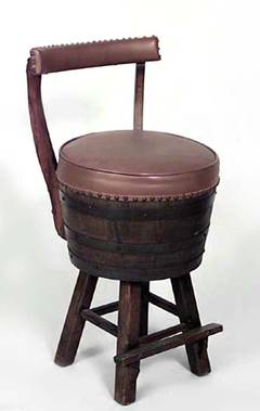 Paire de chaises d'appoint rustiques en chêne pacanier ancien