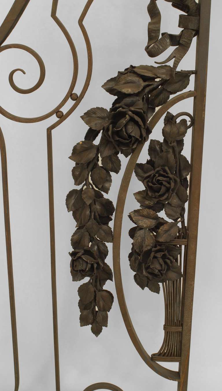 Pair of French Art Deco Gilt Trimmed Gates For Sale 1